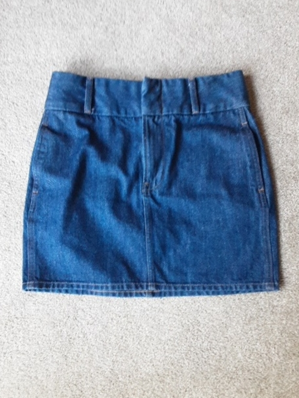 Express 15" Dark Blue Denim Mini Skirt W/Pockets